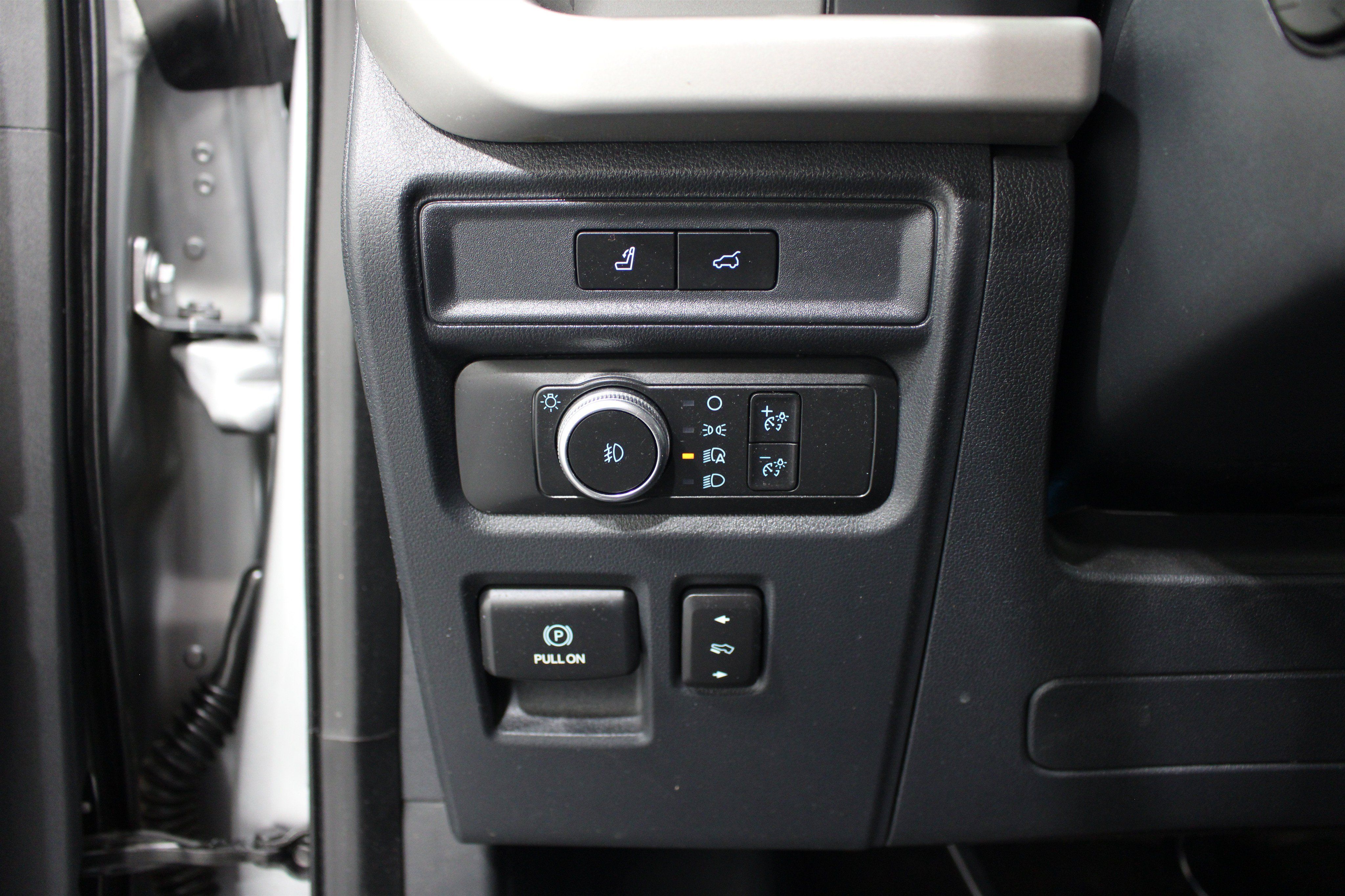 Used 2022 Ford Expedition Max XLT AWD/4WD image 9
