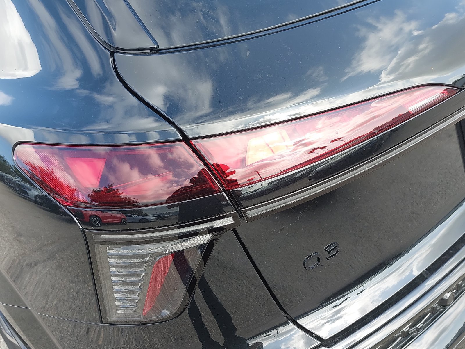 New 2026 Audi Q3 quattro 2.0T AWD/4WD image 38