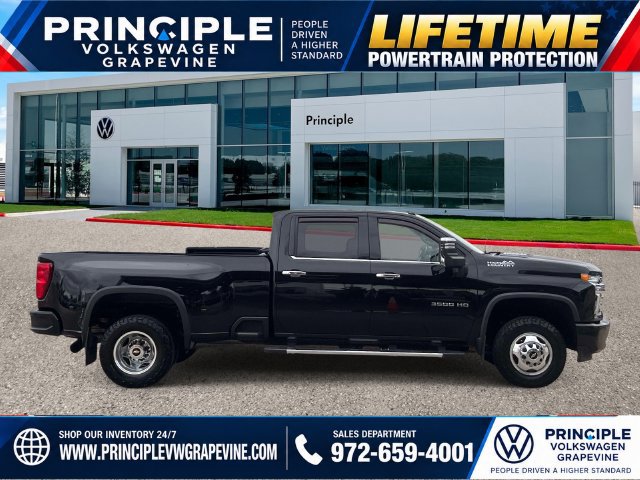 Used 2022 Chevrolet Silverado 3500 High Country w/ Snow Plow Prep/Camper Package AWD/4WD image 5