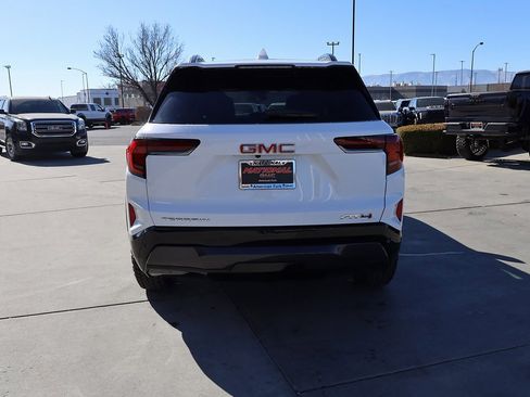 New 2026 GMC Terrain AT4 image 5