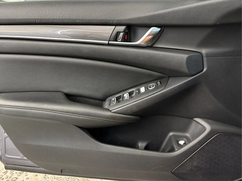 Used 2019 Honda Accord Sport image 25
