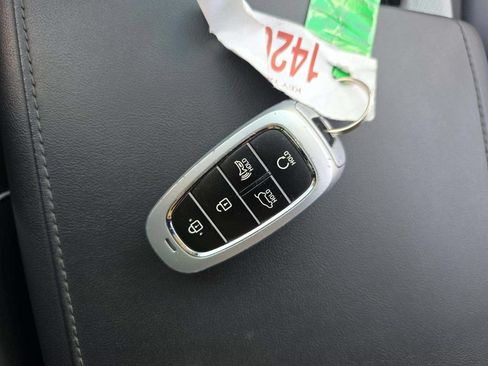 Used 2024 Hyundai Palisade SEL FWD image 20