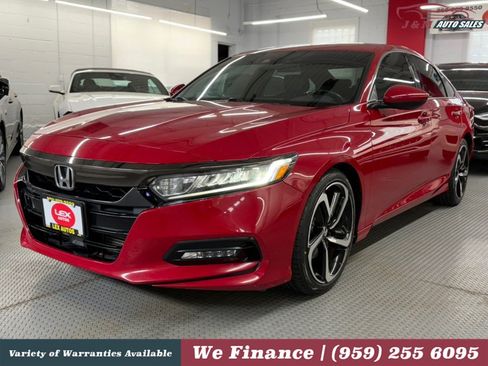 Used 2018 Honda Accord Sport image 2