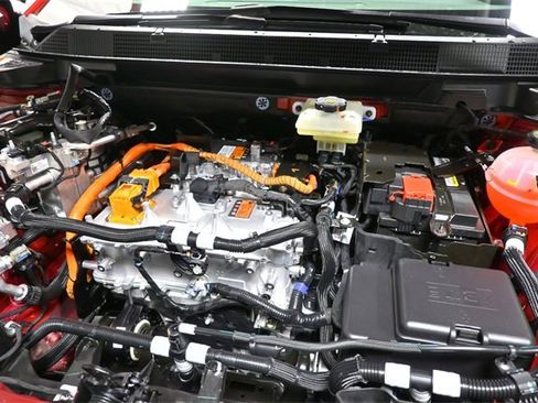 New 2026 Chevrolet Equinox EV LT image 28