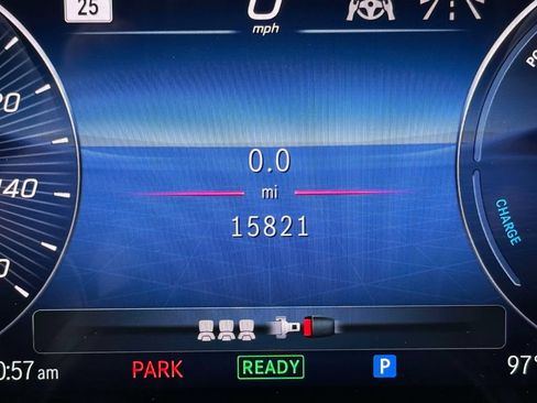 Used 2024 Mercedes-Benz GLE 450e 4MATIC w/ AMG Line Exterior image 16