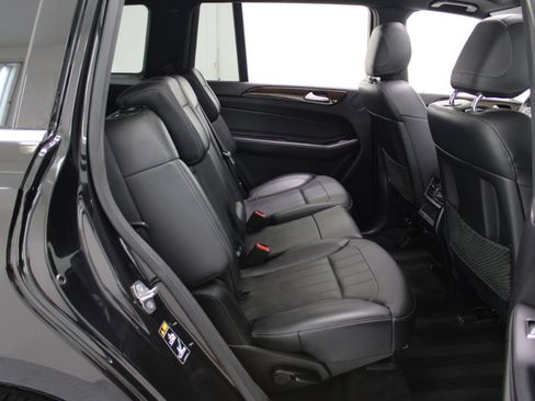 Used 2018 Mercedes-Benz GLS 450 4MATIC w/ Premium Package image 44