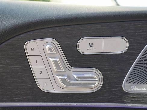 Used 2020 Mercedes-Benz GLE 450 4MATIC image 28