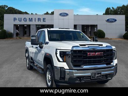 Used 2024 GMC Sierra 2500 Pro w/ Convenience Package