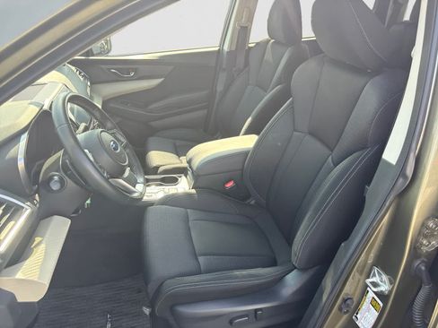Certified 2022 Subaru Ascent Premium AWD/4WD image 19