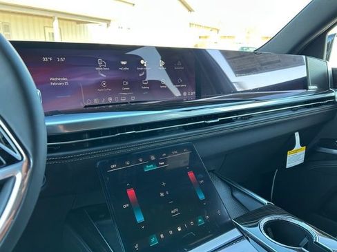 New 2026 Cadillac Escalade Luxury w/ Touring Package image 38