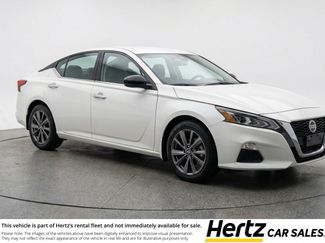 Used 2025 Nissan Altima 2.5 SV video 1