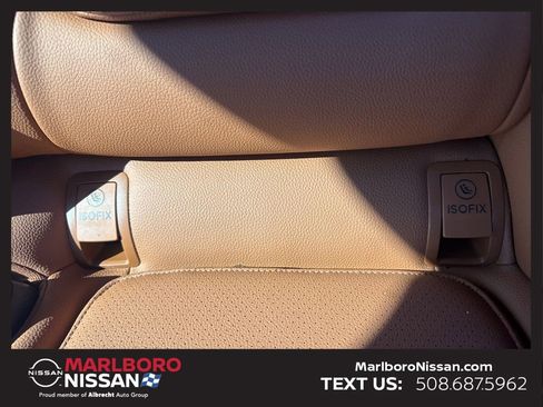 Used 2023 Mercedes-Benz C 300 C 300 image 17