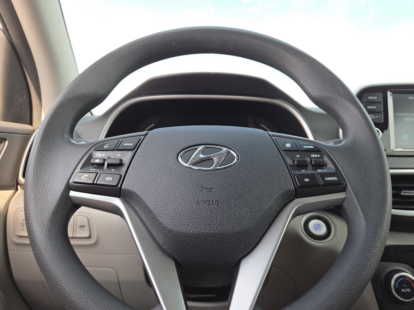 Used 2019 Hyundai Tucson Sport AWD/4WD image 27