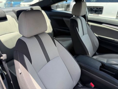 Used 2018 Honda Civic EX-T image 29