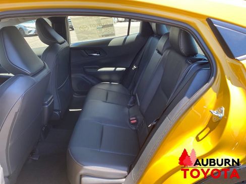 New 2026 Toyota Prius Plug-In Hybrid FWD image 19