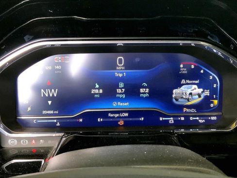 Used 2025 Chevrolet Silverado 3500 LT w/ Safety Package AWD/4WD image 18