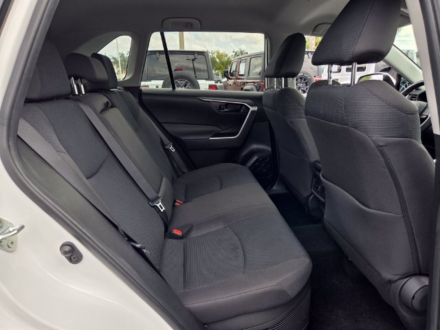 Used 2024 Toyota RAV4 LE AWD/4WD image 16