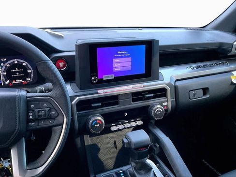 New 2025 Toyota Tacoma TRD Sport image 6