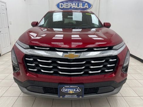 New 2026 Chevrolet Equinox LT w/ Convenience Package II AWD/4WD image 17