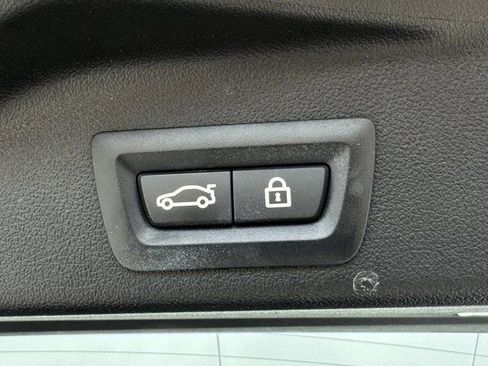 Used 2020 BMW X5 sDrive40i w/ Premium Package image 38