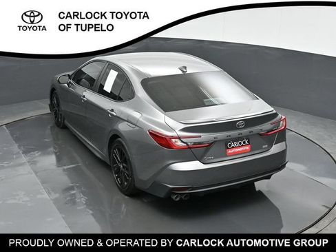 Used 2025 Toyota Camry SE w/ Convenience Package FWD image 36