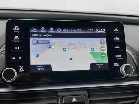 Used 2019 Honda Accord Touring image 13