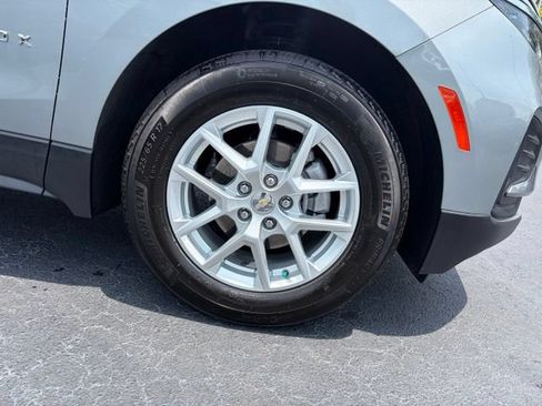 Used 2024 Chevrolet Equinox LS w/ LS Convenience Package FWD image 8
