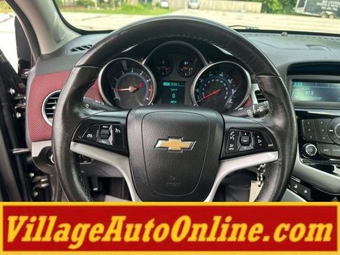 Used 2014 Chevrolet Cruze LT FWD image 22