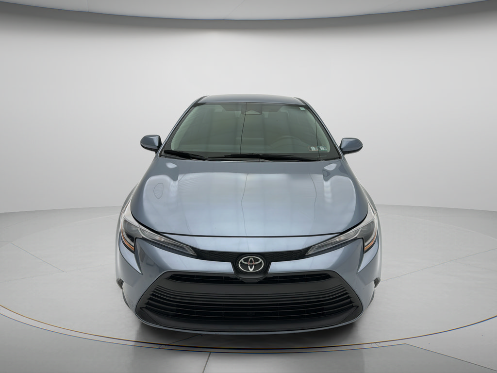 Used 2024 Toyota Corolla LE w/ LE Convenience Package FWD image 2