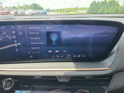 New 2025 Buick Envision Sport Touring image 13