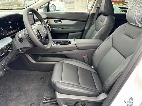 New 2025 Nissan Murano SL image 9