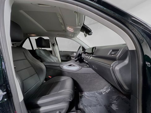 Used 2024 Mercedes-Benz GLE 350 4MATIC w/ AMG Line Exterior image 32