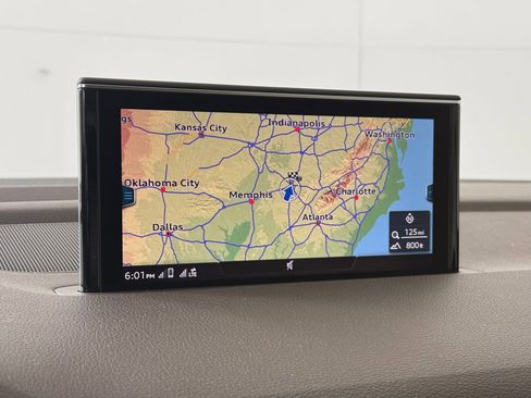 Used 2018 Audi Q7 3.0T Prestige image 28