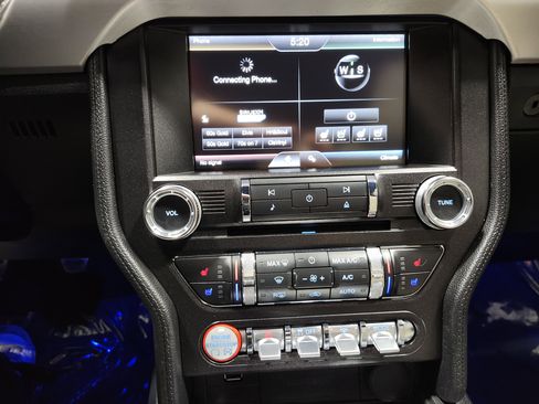 Used 2015 Ford Mustang GT Premium image 28