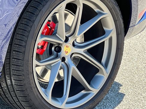 Certified 2026 Porsche Macan GTS AWD/4WD image 11