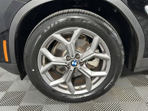 Used 2023 BMW X4 xDrive30i w/ Premium Package AWD/4WD image 10