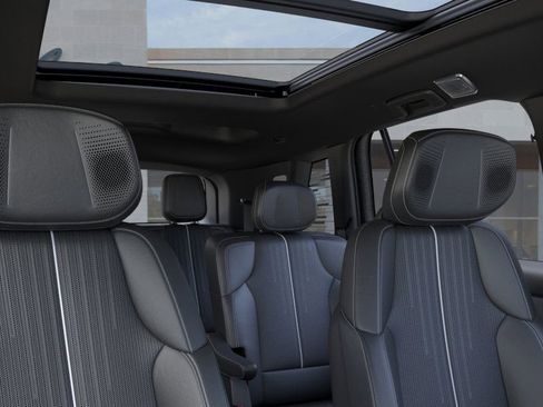 New 2026 Cadillac Vistiq Luxury w/ LPO, Floor Liner Package image 24