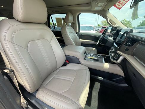 Used 2024 Ford Expedition Max Limited AWD/4WD image 28