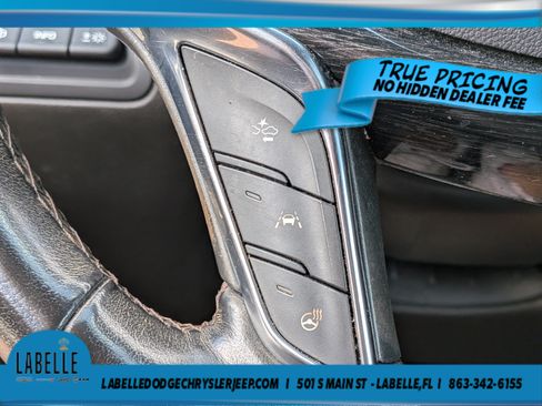 Used 2022 Cadillac XT5 Premium Luxury w/ Technology Package FWD image 25