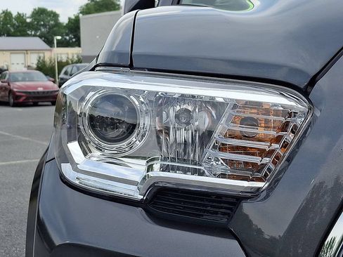 Certified 2023 Toyota Tacoma SR5 w/ Technology Package AWD/4WD image 9