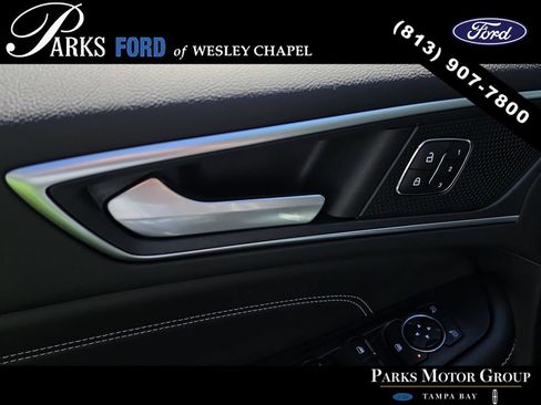 Certified 2024 Ford Edge Titanium AWD/4WD image 17