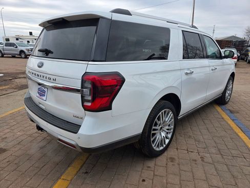 Used 2024 Ford Expedition Max Limited image 5