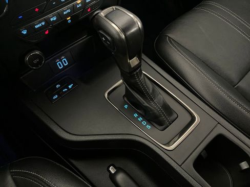 Certified 2019 Ford Ranger Lariat w/ Equipment Group 501A Mid image 27