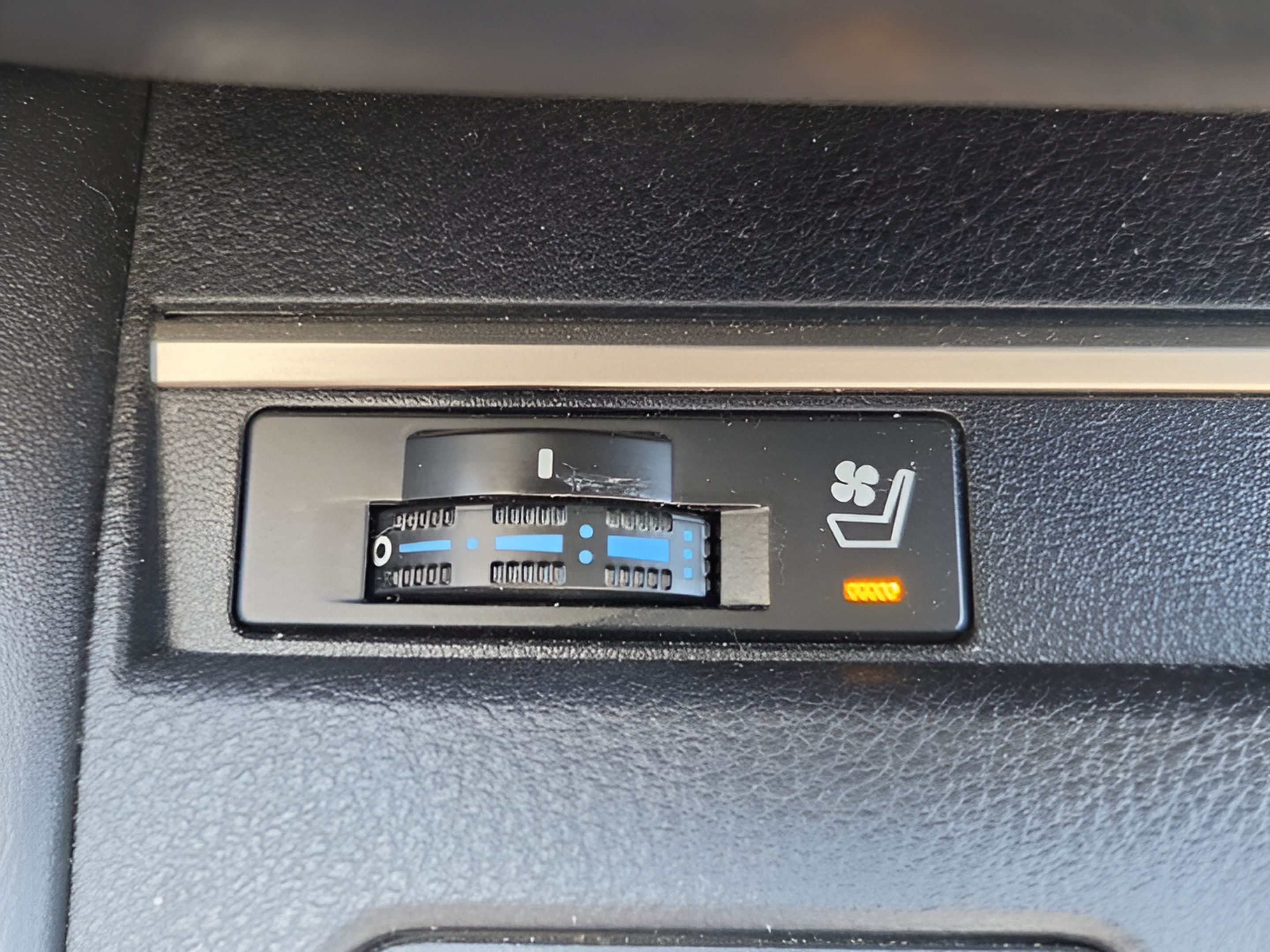Used 2017 Lexus ES 350 w/ Premium Package FWD image 17
