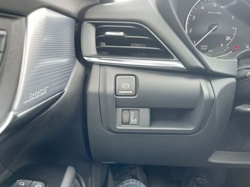 Used 2025 Cadillac CT4 Luxury image 17