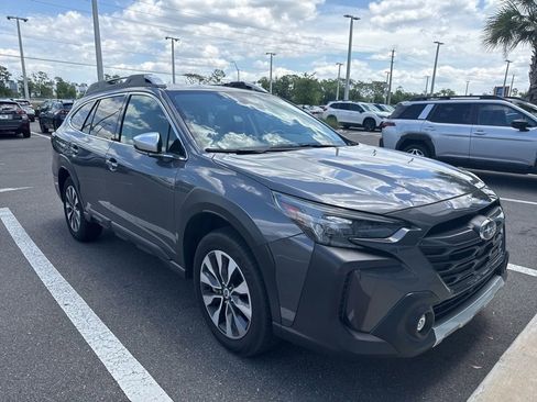 Certified 2023 Subaru Outback Touring XT AWD/4WD image 3