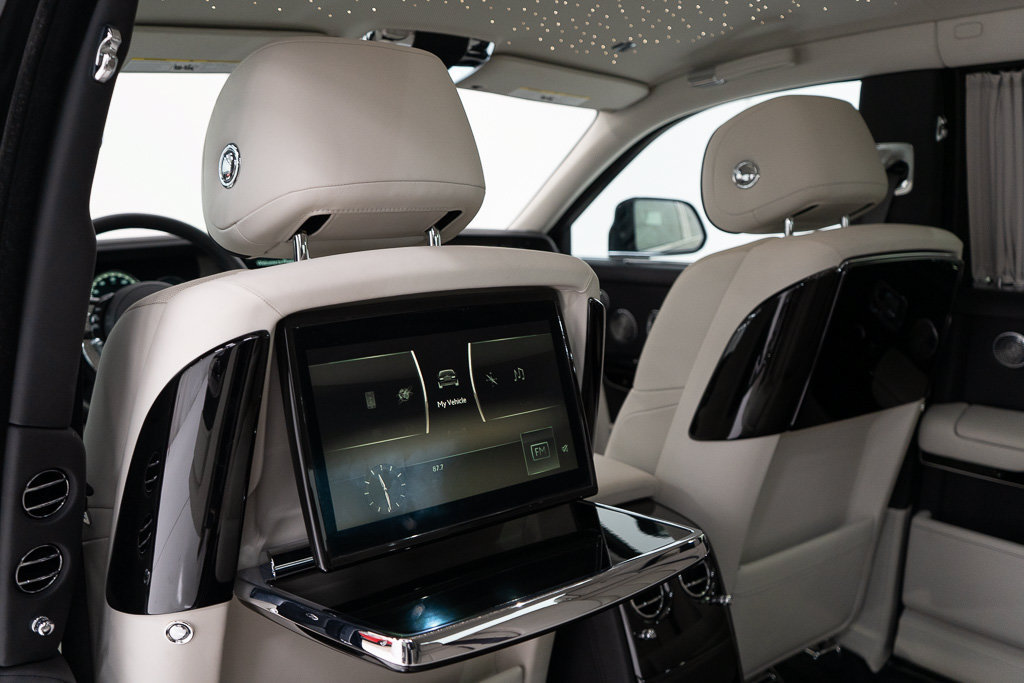 Certified 2018 Rolls-Royce Phantom Sedan RWD image 24