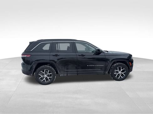 New 2026 Jeep Grand Cherokee Limited AWD/4WD image 7