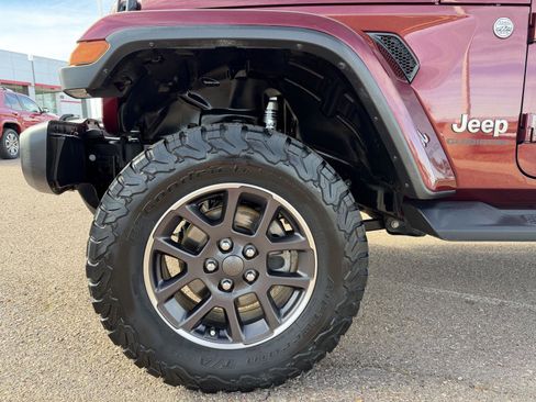 Used 2021 Jeep Gladiator Overland w/ Popular Equipment Package image 36