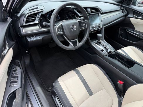 Used 2019 Honda Civic EX image 16